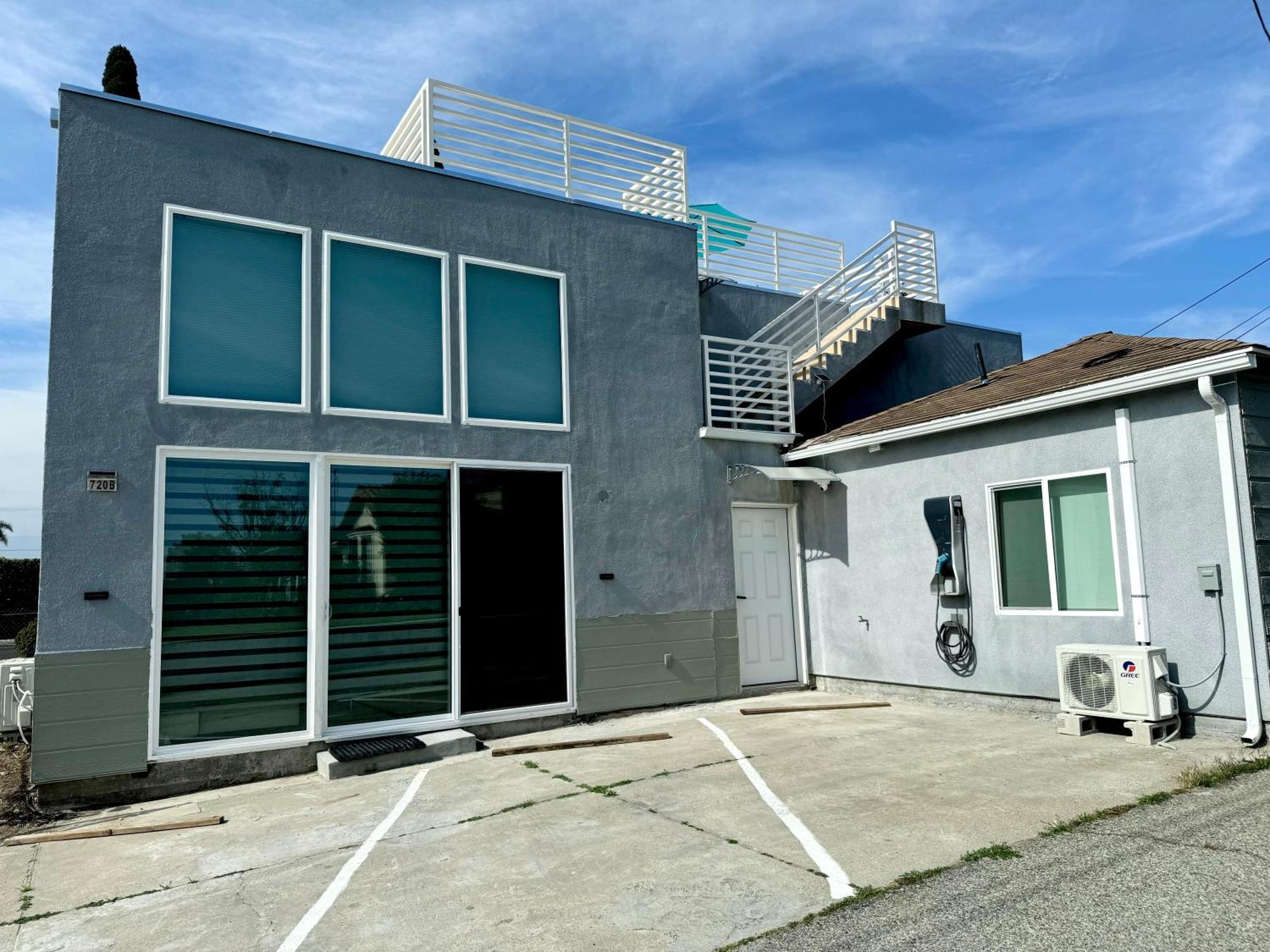 ألهامبرا Brand-New Dtla Building With Rooftop Patio المظهر الخارجي الصورة